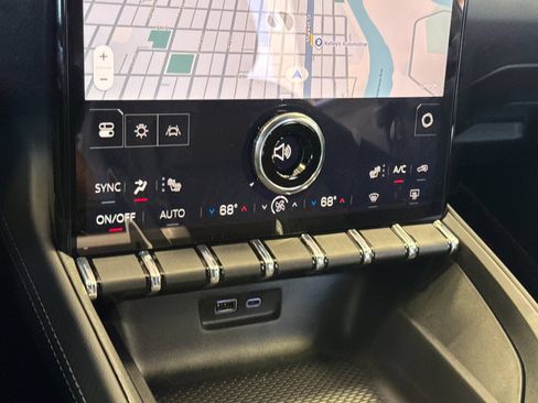 New 2027 GMC Terrain Elevation w/ Elevation Premium Package FWD image 23