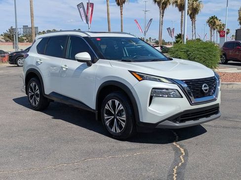 Certified 2023 Nissan Rogue SV w/ SV Premium B Package FWD image 6