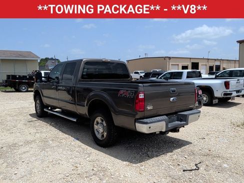 Used 2016 Ford F250 XLT w/ XLT Value Package AWD/4WD image 5