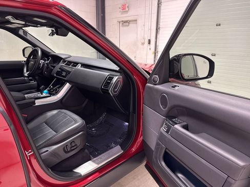 Used 2022 Land Rover Range Rover Sport HSE Silver Edition image 33