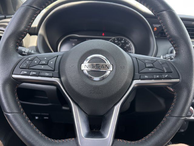Used 2020 Nissan Kicks SR FWD image 17