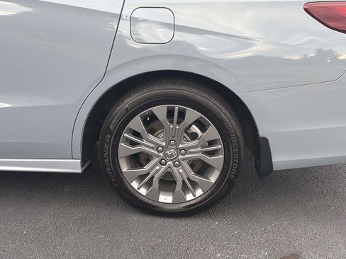 Certified 2025 Honda Odyssey Touring image 35