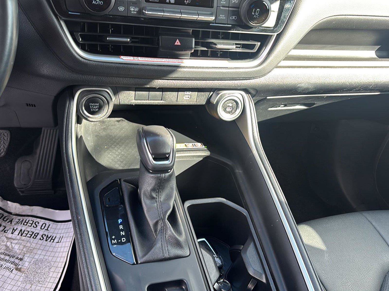 Used 2025 Toyota Grand Highlander AWD image 23