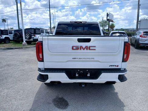 Used 2020 GMC Sierra 1500 AT4 w/ Off Road Performance Package AWD/4WD image 5