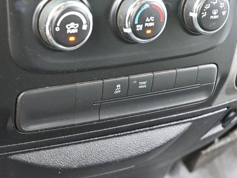 Used 2015 RAM 1500 Tradesman w/ Popular Equipment Group AWD/4WD image 22