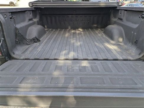 Used 2018 GMC Sierra 1500 Denali image 16