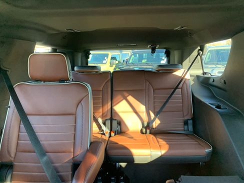 Used 2023 GMC Yukon Denali Ultimate image 27