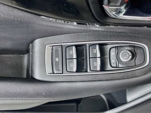 Used 2022 Subaru Outback Limited w/ Popular Package #2 AWD/4WD image 18