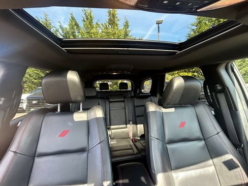Used 2025 Dodge Durango R/T AWD/4WD image 27