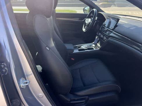 Used 2022 Honda Accord Sport image 12