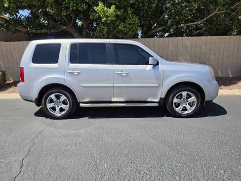 Used 2014 Honda Pilot EX image 12