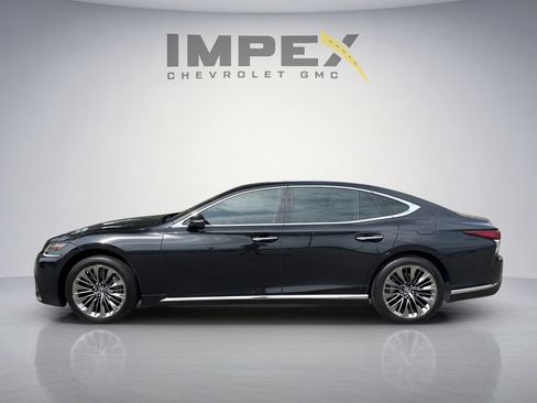 Used 2018 Lexus LS 500 w/ Interior Upgrade Package RWD image 2