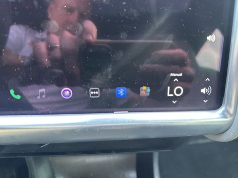 Used 2016 Tesla Model S 90D AWD/4WD image 18