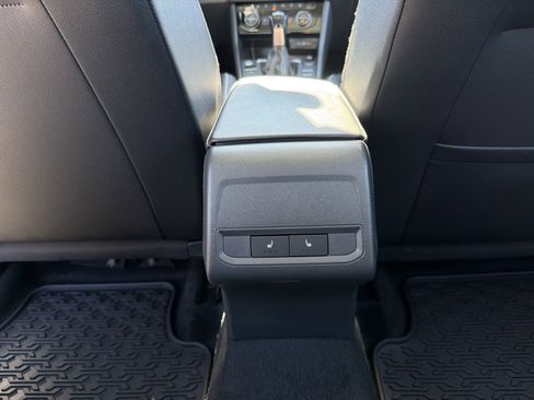 Used 2024 Volkswagen Jetta SEL image 22