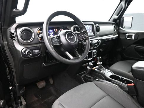 Used 2022 Jeep Wrangler Unlimited Sport image 21