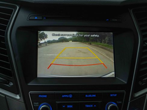 Used 2017 Hyundai Santa Fe Sport FWD image 32
