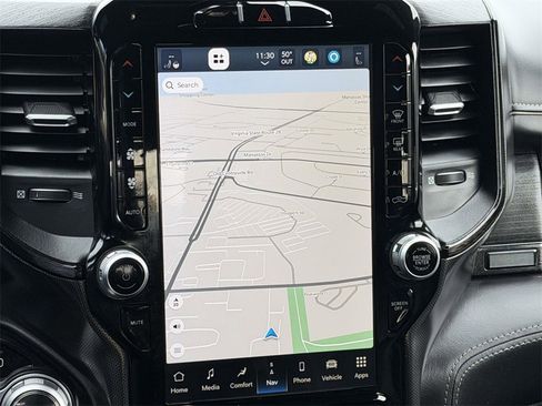 Certified 2022 RAM 2500 Limited w/ Towing Technology Group image 15