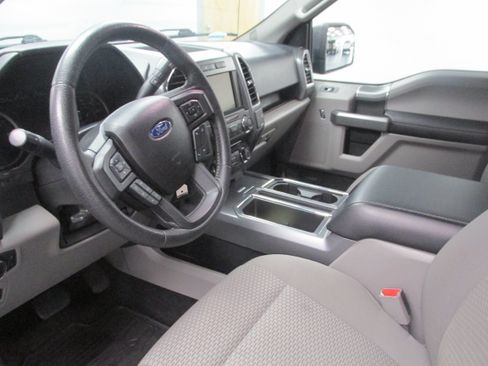 Used 2016 Ford F150 XLT w/ Equipment Group 302A Luxury AWD/4WD image 22
