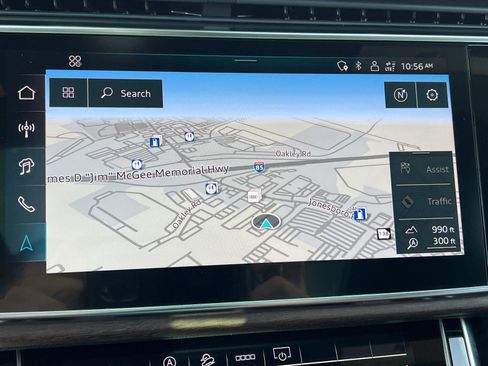 Certified 2025 Audi Q8 Premium image 30