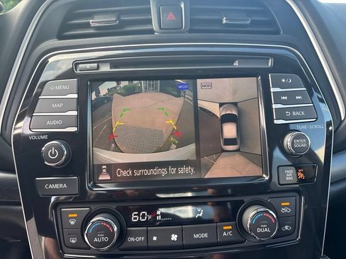 Certified 2023 Nissan Maxima Platinum w/ Sport Mat Group FWD image 16