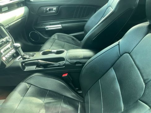Used 2017 Ford Mustang Premium RWD image 25