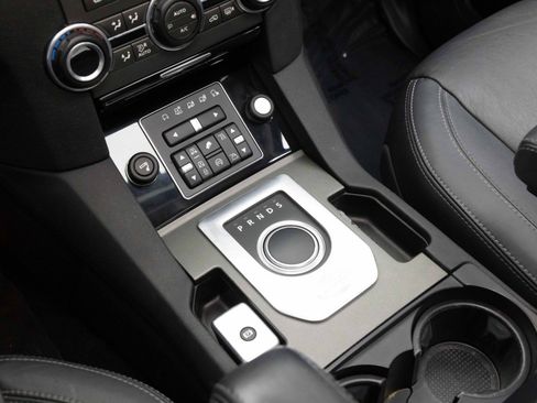 Used 2016 Land Rover LR4 HSE LUX AWD/4WD image 12