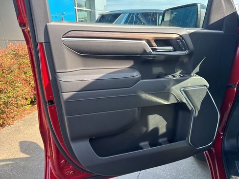 New 2026 Chevrolet Silverado 1500 RST w/ Z71 Off-Road Package AWD/4WD image 26