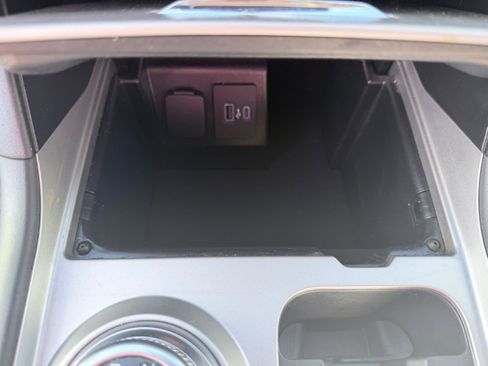 Used 2021 Ford Explorer XLT w/ Class III Trailer Tow Package image 14