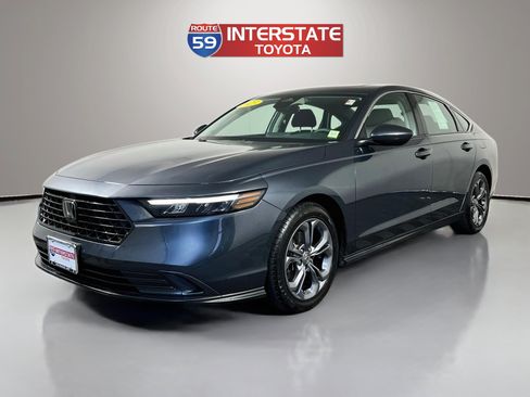 Used 2023 Honda Accord EX image 3