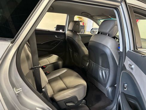 Used 2016 Hyundai Santa Fe Limited image 17