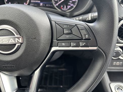 Used 2024 Nissan Sentra SV image 16
