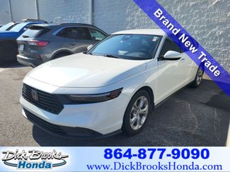 Used 2023 Honda Accord LX video 1