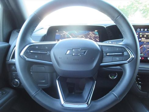 Used 2025 Chevrolet Tahoe Z71 AWD/4WD image 21