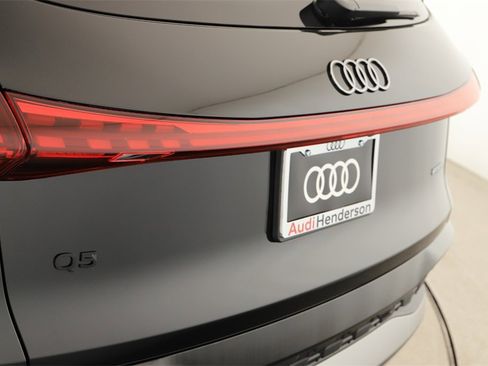 New 2025 Audi Q5 Premium Plus image 28