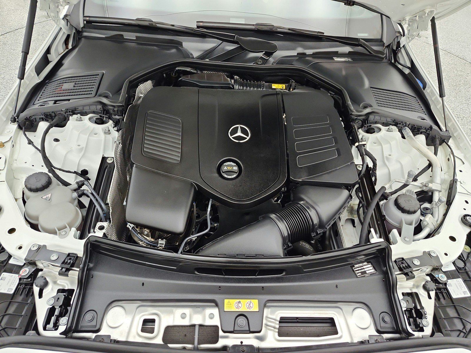 Certified 2024 Mercedes-Benz C 300 Sedan image 17