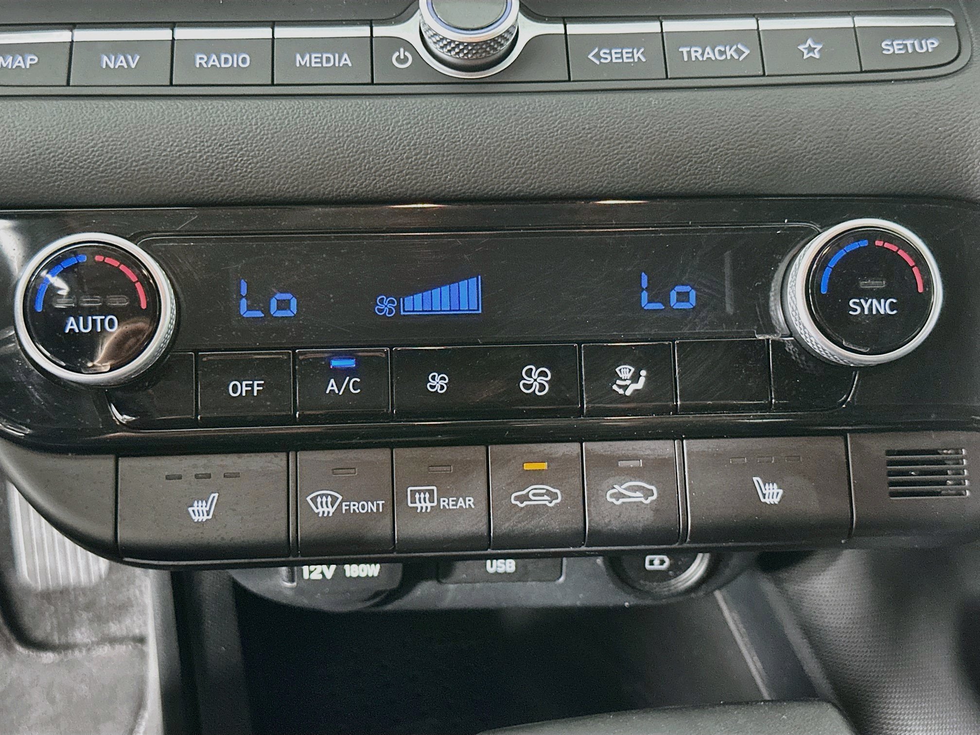 Used 2023 Hyundai Elantra Limited FWD image 23