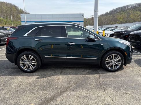 Used 2025 Cadillac XT5 Premium Luxury w/ Technology Package AWD/4WD image 6