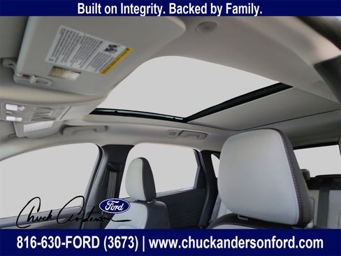 New 2025 Ford Escape Active w/ Active Premium Tech Pack image 10