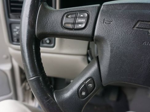 Used 2006 Chevrolet Silverado 1500 LT w/ Onstar Plus Package RWD image 6