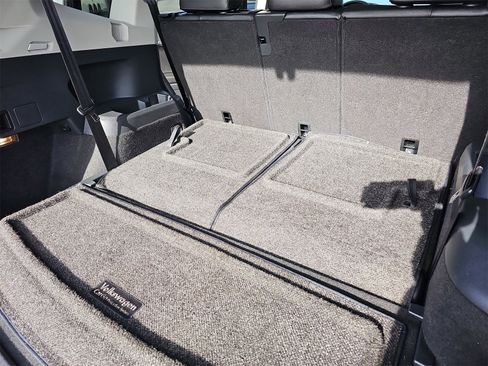 Certified 2020 Volkswagen Tiguan SEL image 14