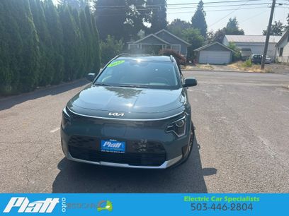 Used 2023 Kia Niro Wind