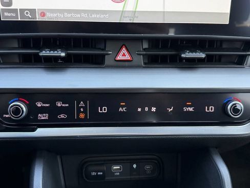 Certified 2024 Kia Sportage EX FWD image 23