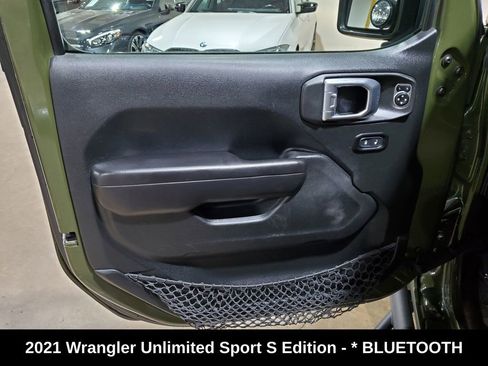 Used 2021 Jeep Wrangler Unlimited Sport AWD/4WD image 8