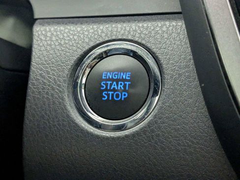 Certified 2022 Toyota Camry SE w/ Convenience Package FWD image 26