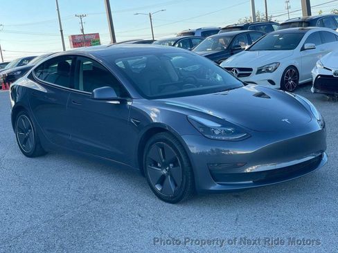 Used 2023 Tesla Model 3 Standard Range RWD image 4