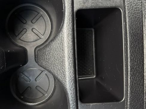 Used 2014 Nissan Rogue SL FWD image 17