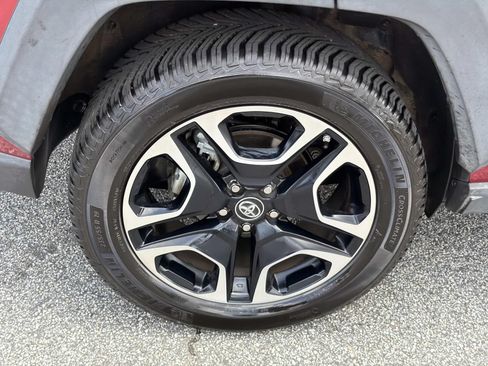 Used 2019 Toyota RAV4 Adventure w/ Cold Weather Package AWD/4WD image 17