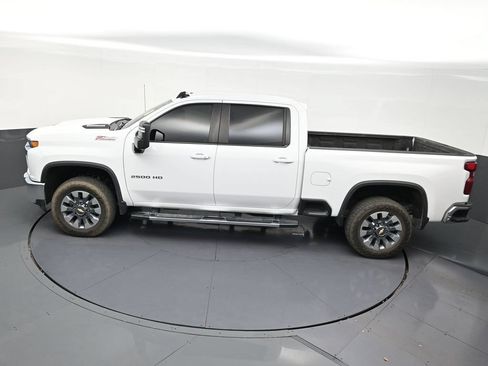 Used 2023 Chevrolet Silverado 2500 LT w/ All Star Edition AWD/4WD image 10
