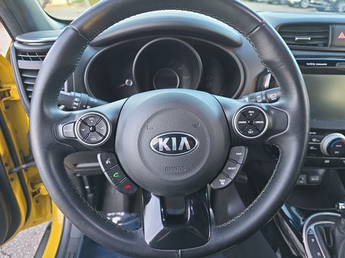 Used 2015 Kia Soul ! w/ Sun & Sound Package image 16