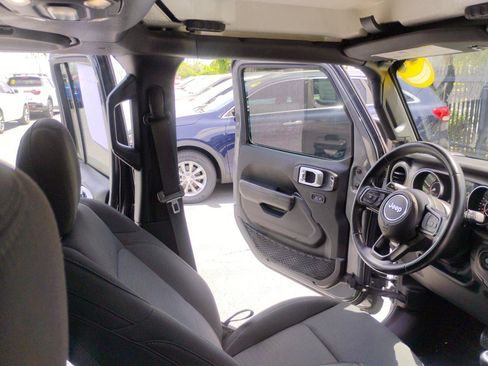 Used 2020 Jeep Wrangler Unlimited Sport S AWD/4WD image 93